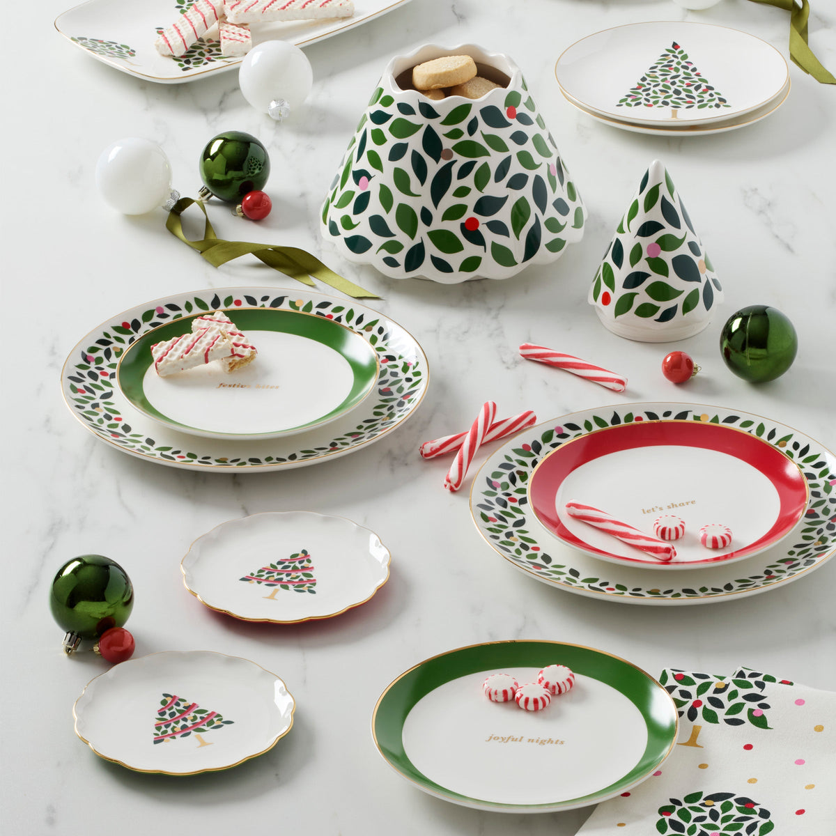Evergreen Rim Accent Plates - Set of 4 – Lenox Corporation