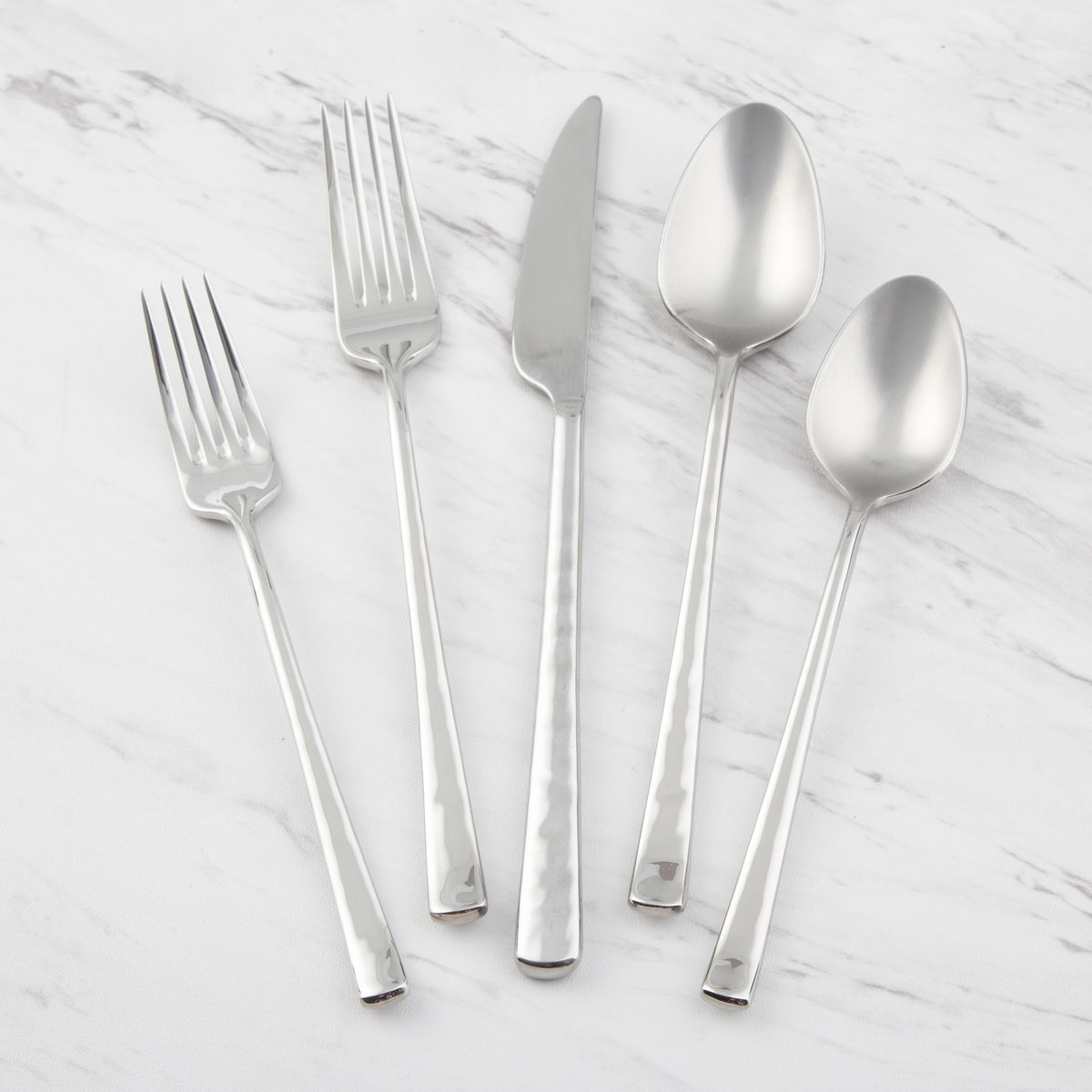 Almada Mirror 20 Piece Flatware Set – Lenox Corporation