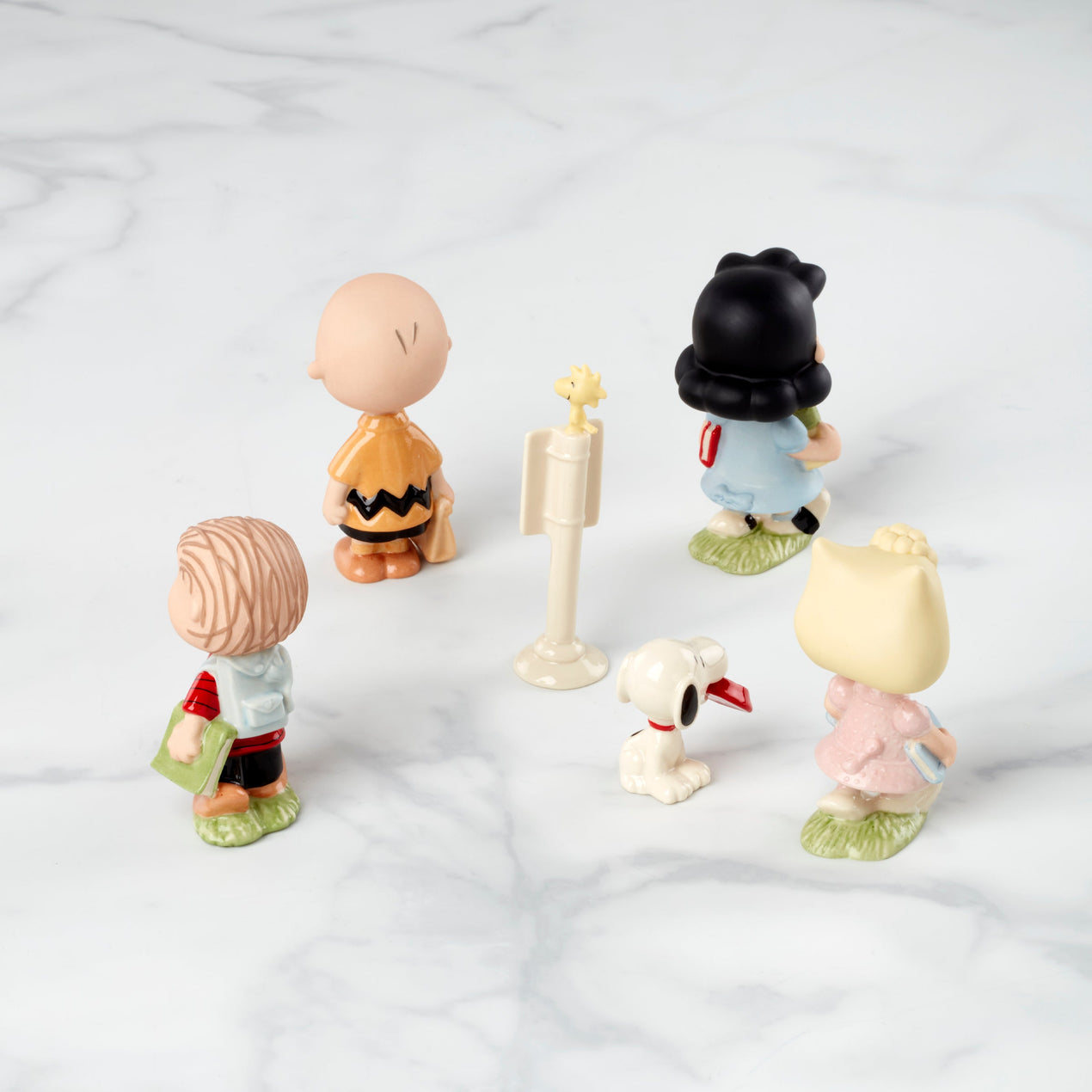 Peanuts® 6-Piece Back to School Figurine Set