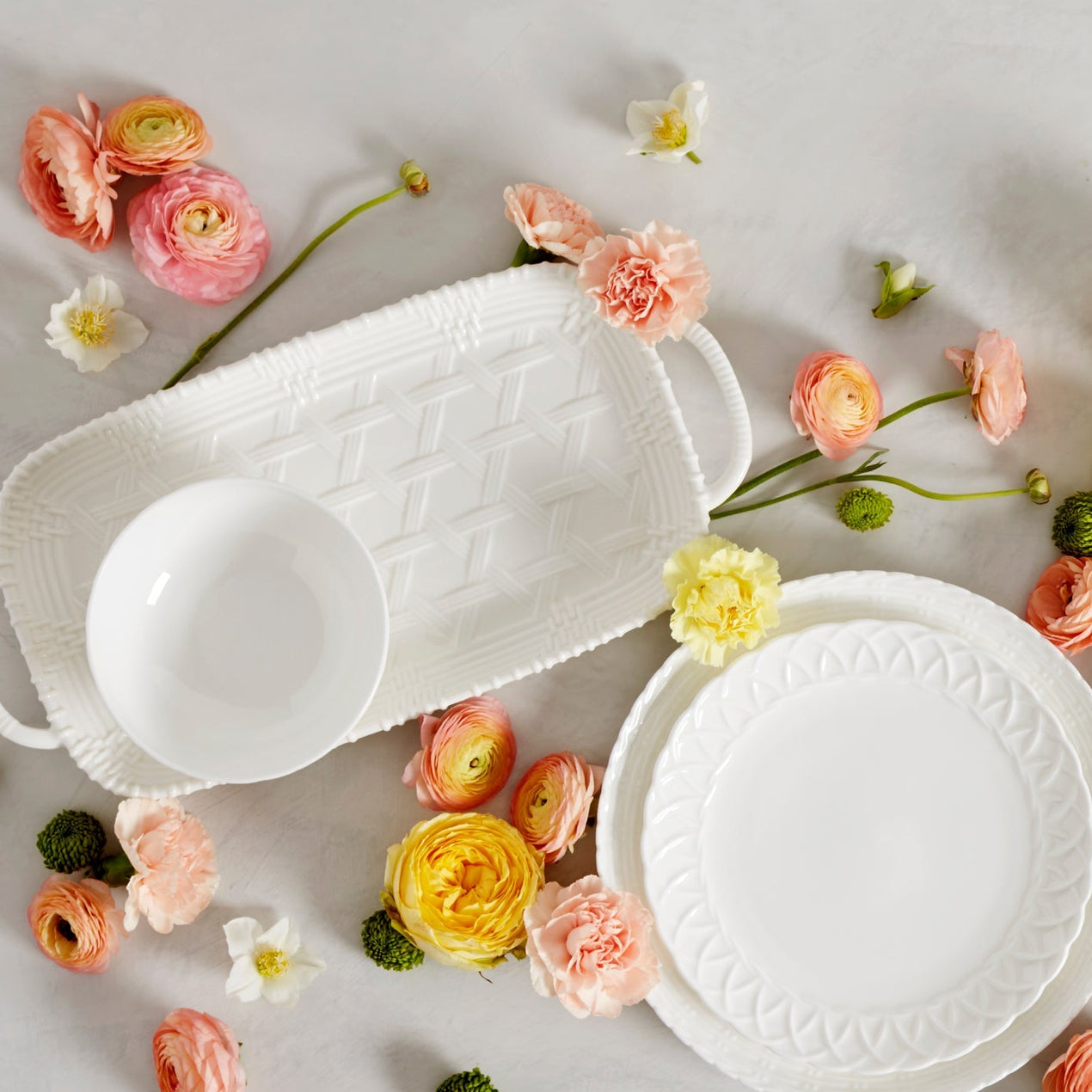 Wicker Creek Accent Plates, Set of 4