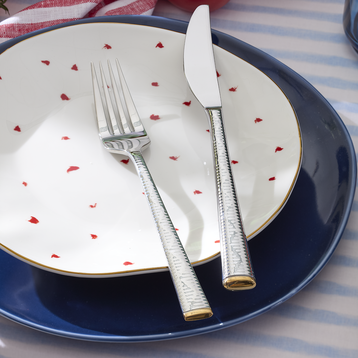 Bay Colors Blue Dinner Plates - Set of 4