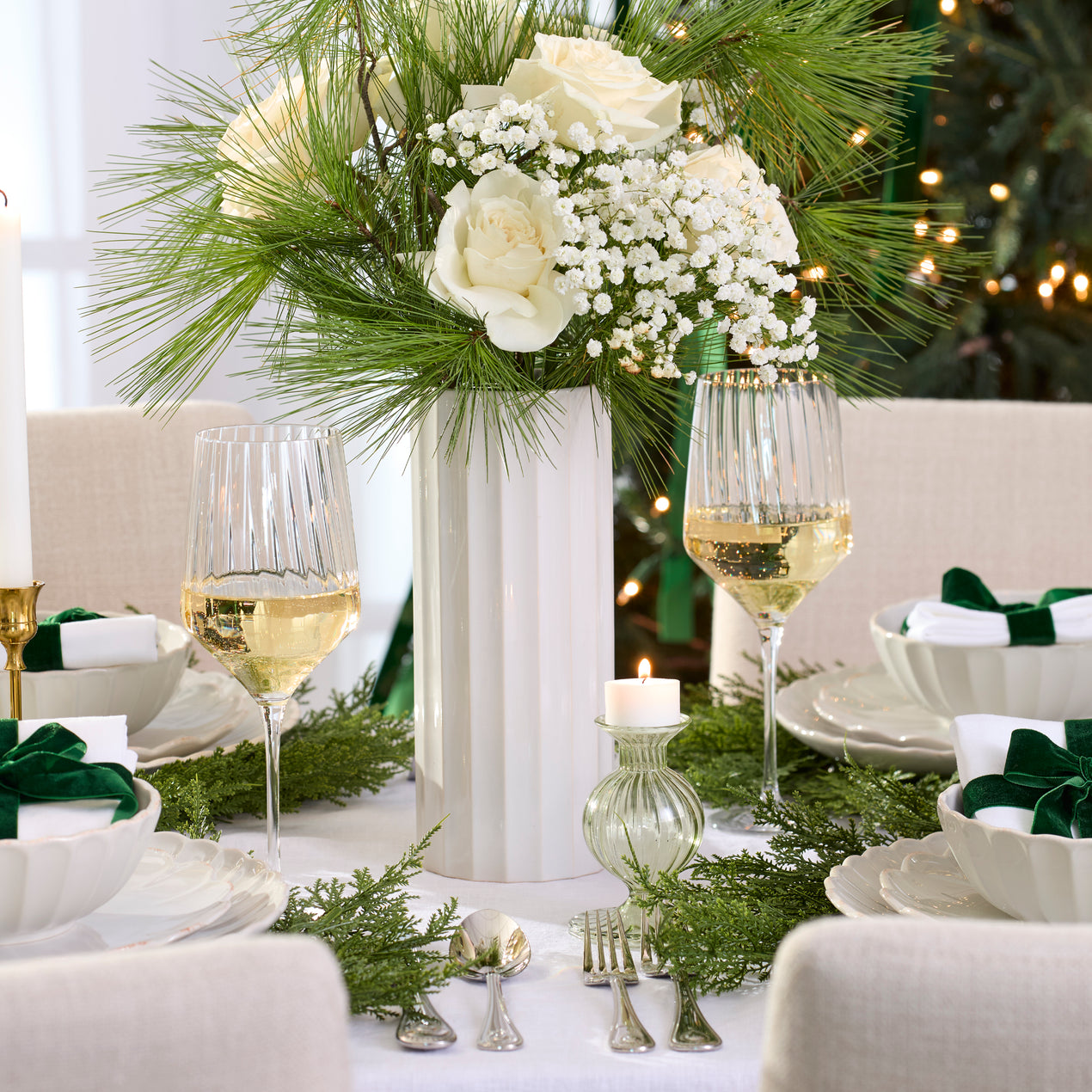 French Perle Scallop Cylinder Vase