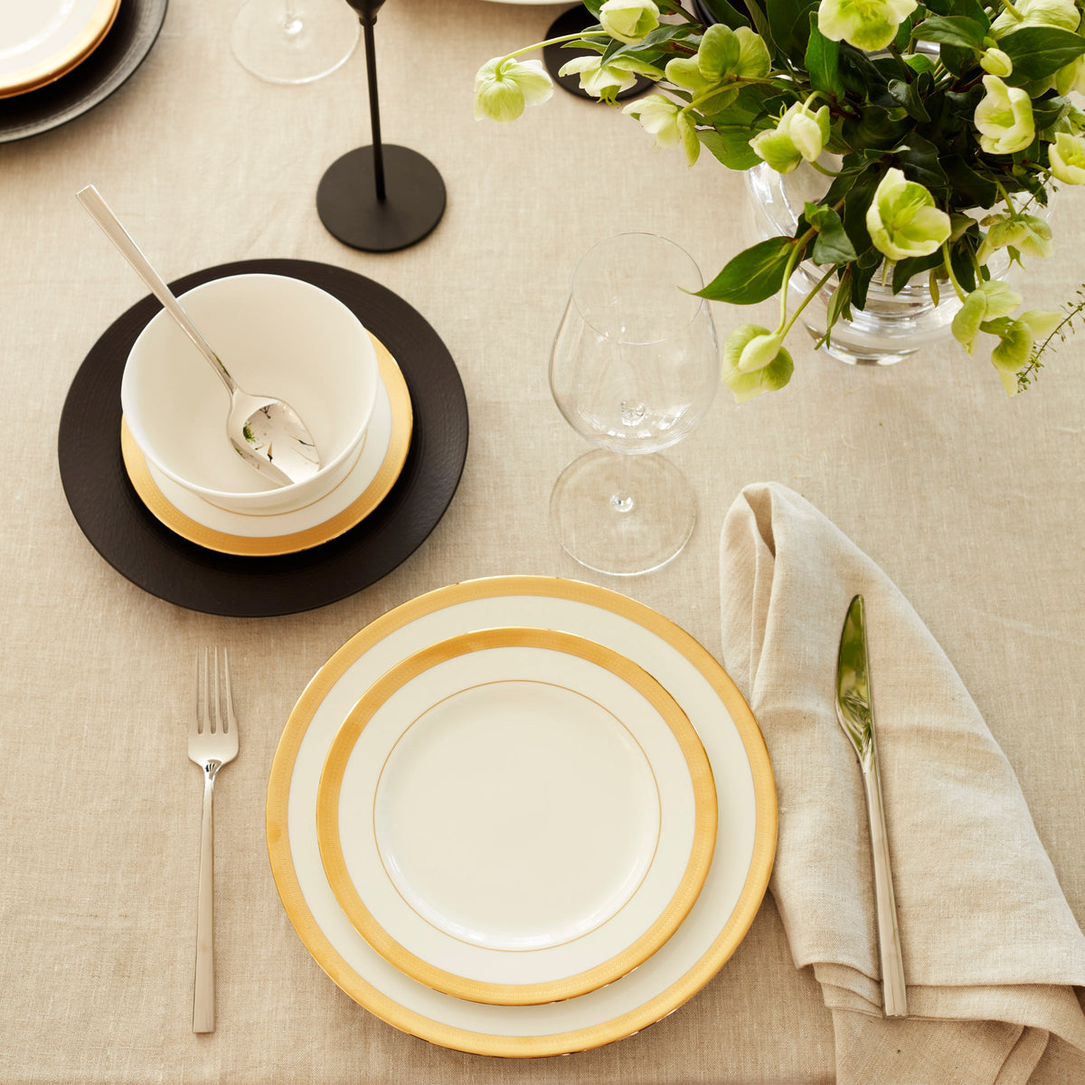 LX Collective White 12-Piece Dinnerware Set – Lenox Corporation