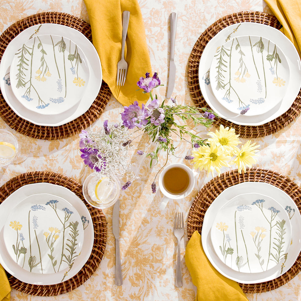 Wildflowers 12-Piece Dinnerware Set – Lenox Corporation
