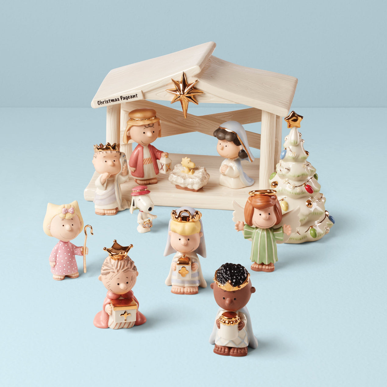 The Peanuts Christmas Pageant 12-Piece Nativity Figurine Set