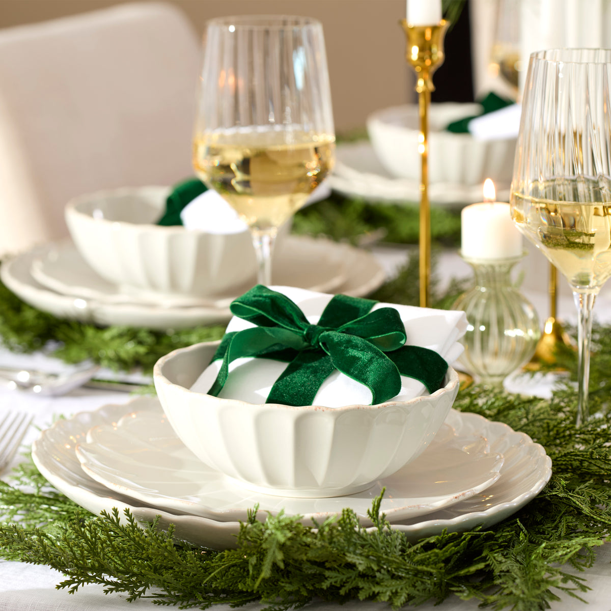 DecorLine Elegant Scallop Collection Pearl Pink Salad Plates - 7.5...