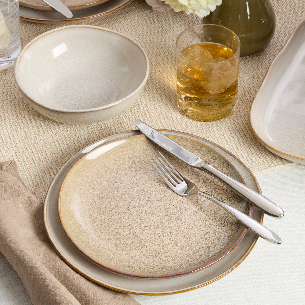 Organic Shades Oatmeal 18-Piece Dinnerware Set