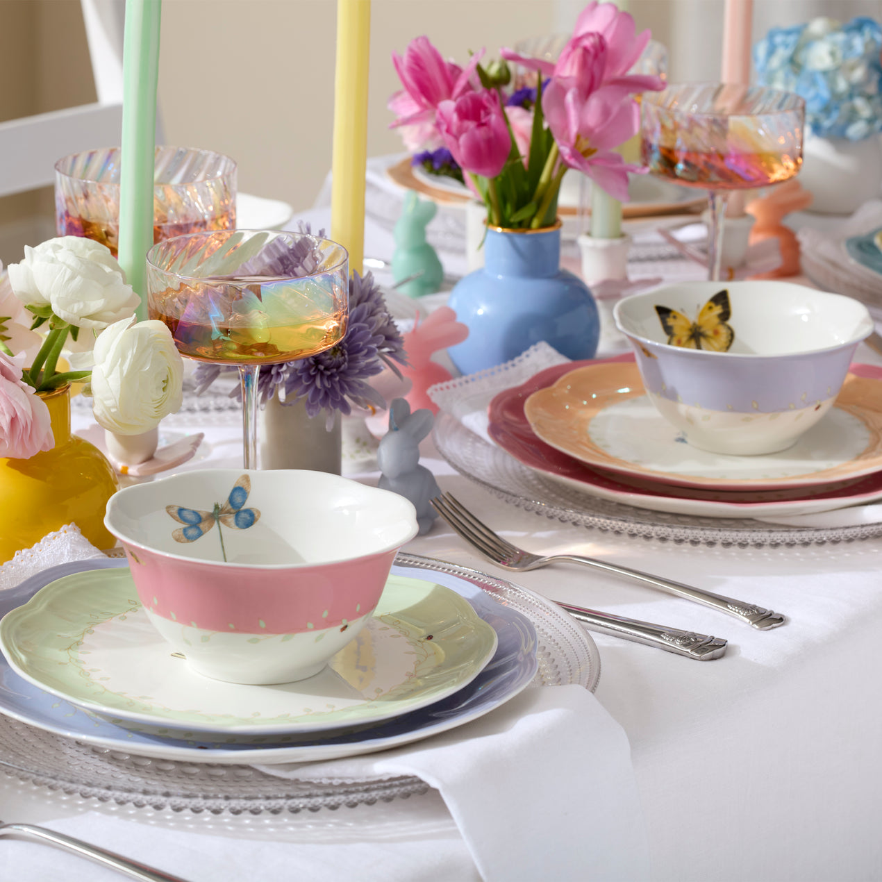Butterfly Meadow Colors 18-Piece Dinnerware Set