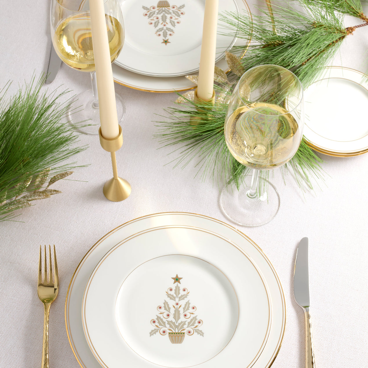 Federal Gold Tree Accent Plates, Set of 4