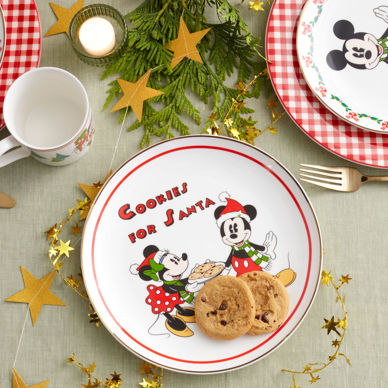 Disney Holiday Cookies for Santa Plate