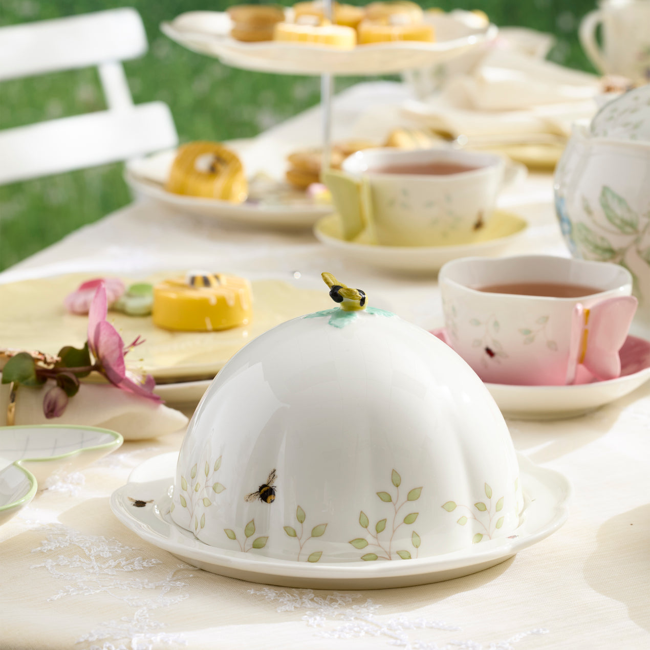 Butterfly MDW Covered Dish