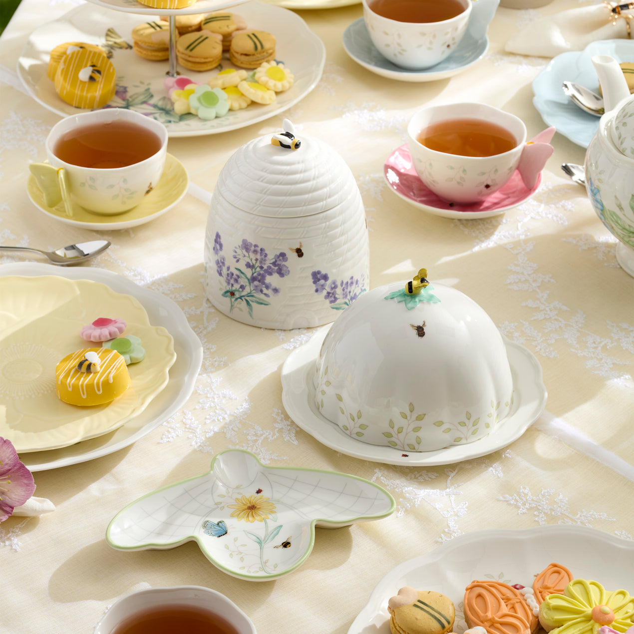 Butterfly MDW Covered Dish