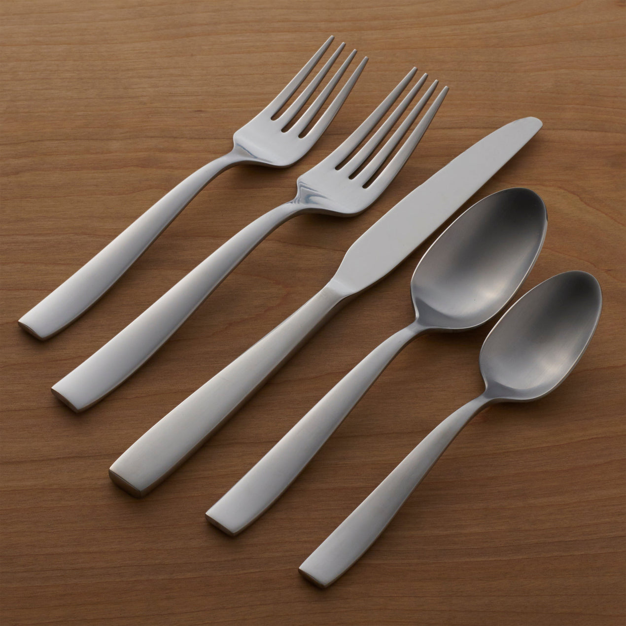 Everdine 20 Piece Everyday Flatware Set, Service for 4