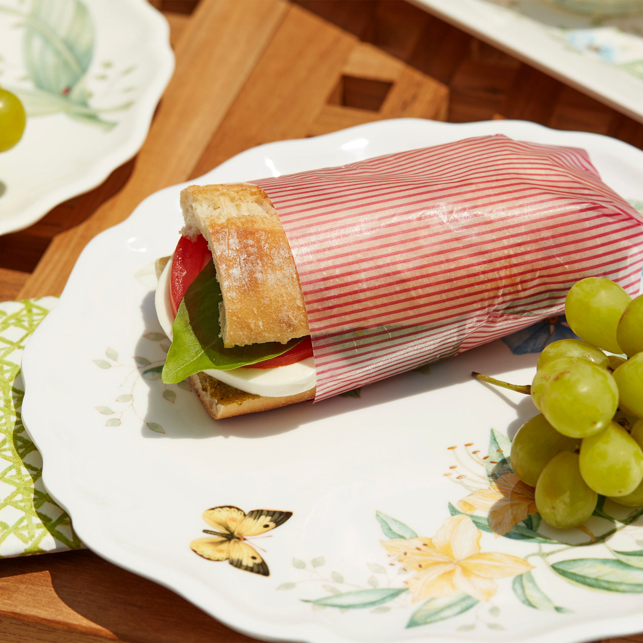 Butterfly Meadow Melamine Dinner Plates - Set of 4