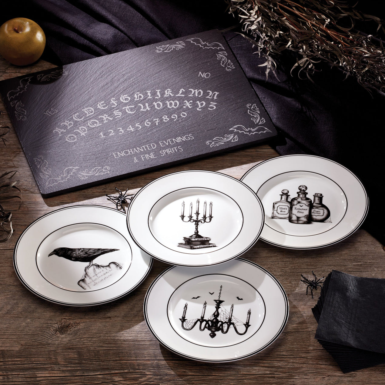 Vintage Halloween 4-Piece Dessert Plate Set
