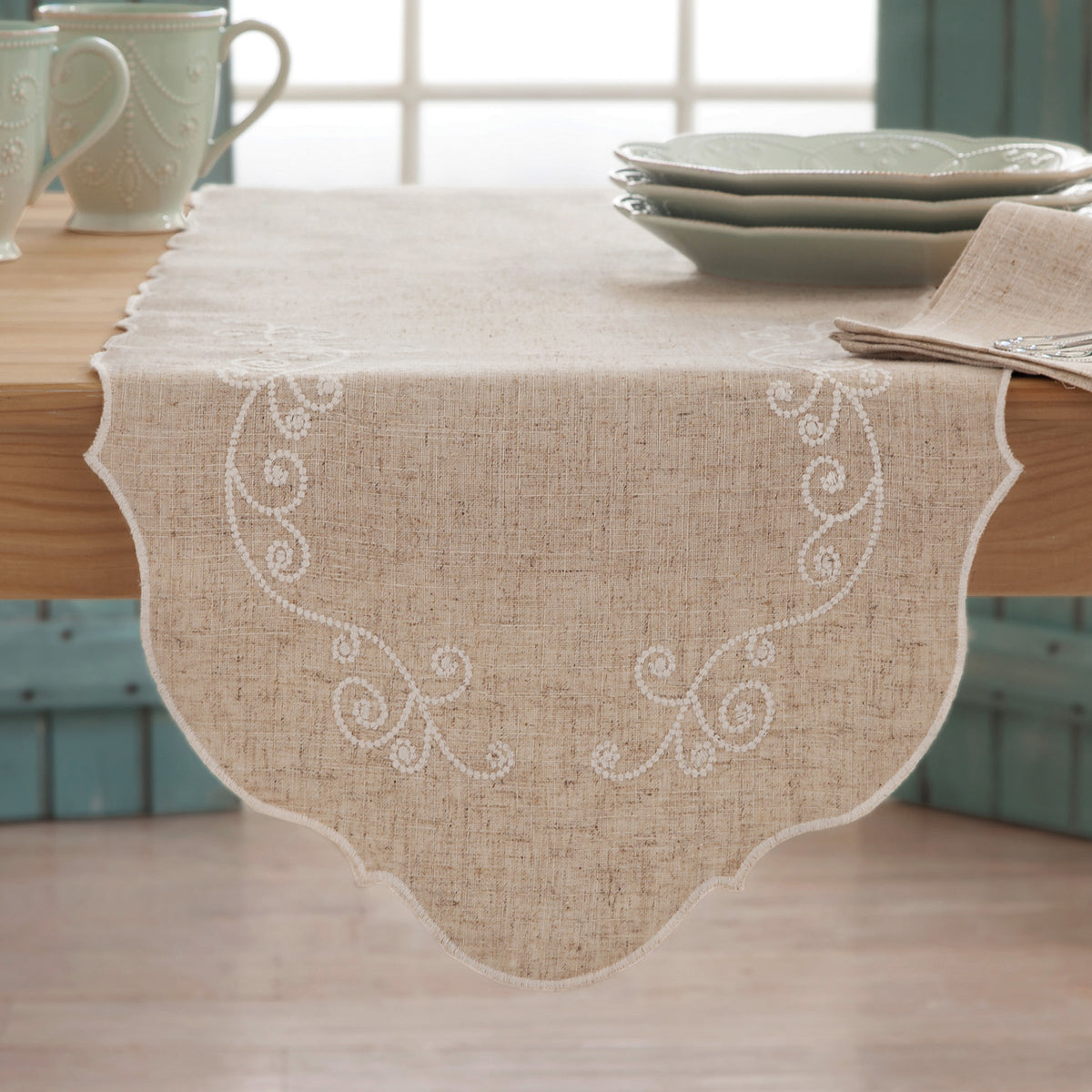 French Perle Linen Runner – Lenox Corporation