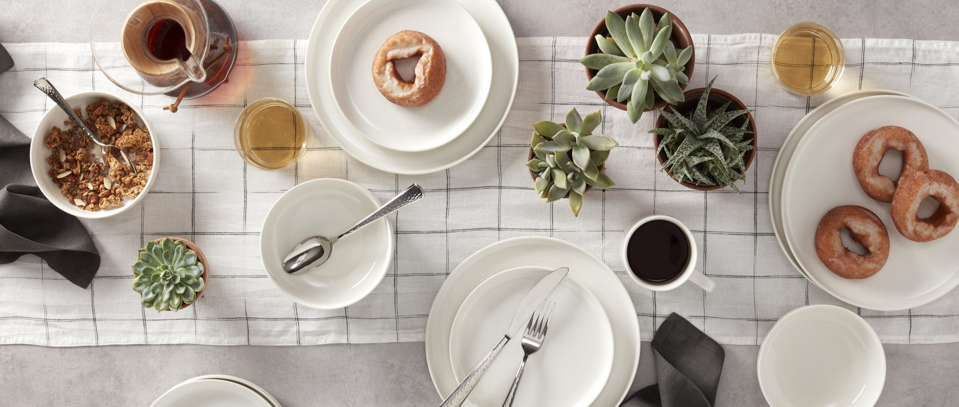 What Is Porcelain Made Of?