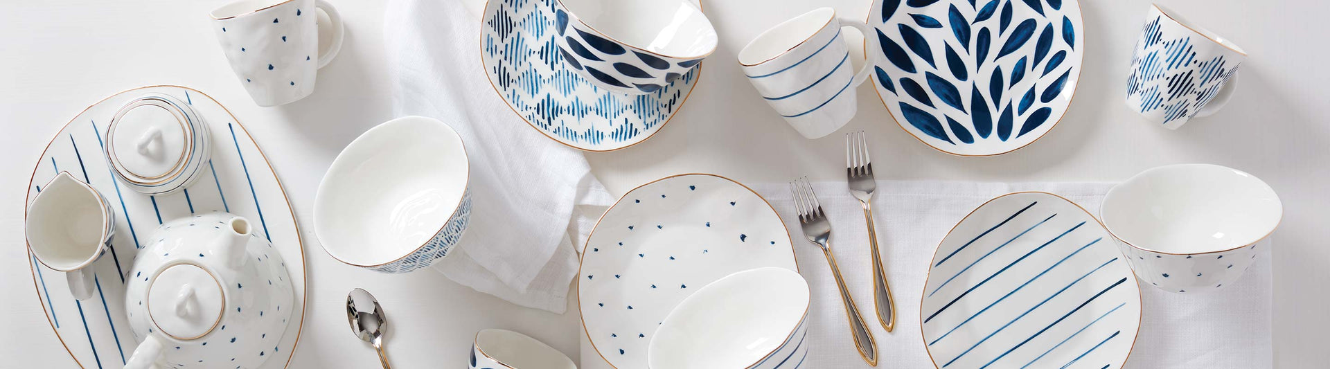 Blue Bay Dinnerware