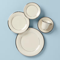 Solitaire Dinnerware Collection