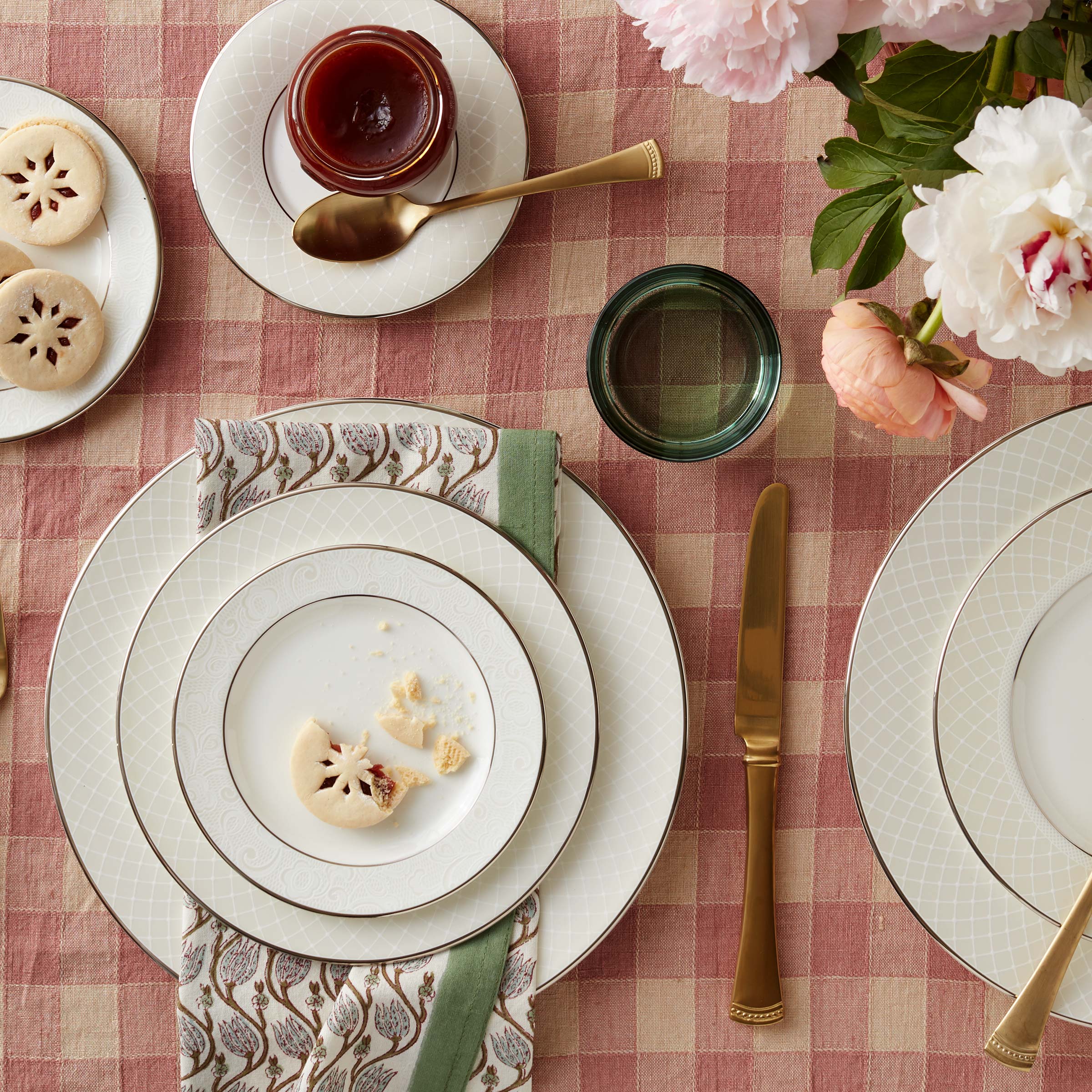 Venetian Lace Dinnerware Collection – Lenox Corporation