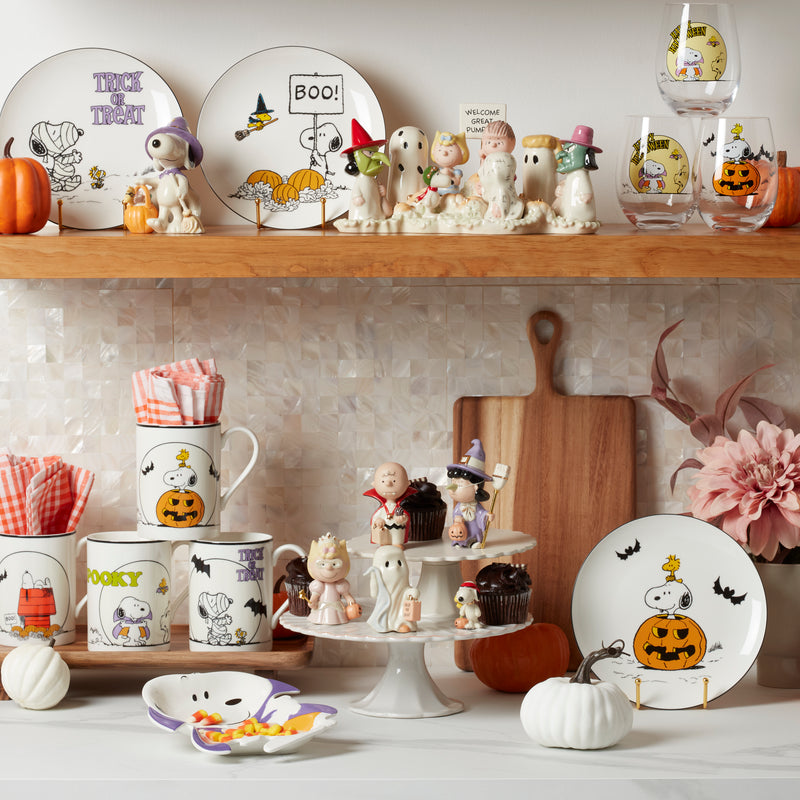 Peanuts Tricks and Treats 5 Piece Set