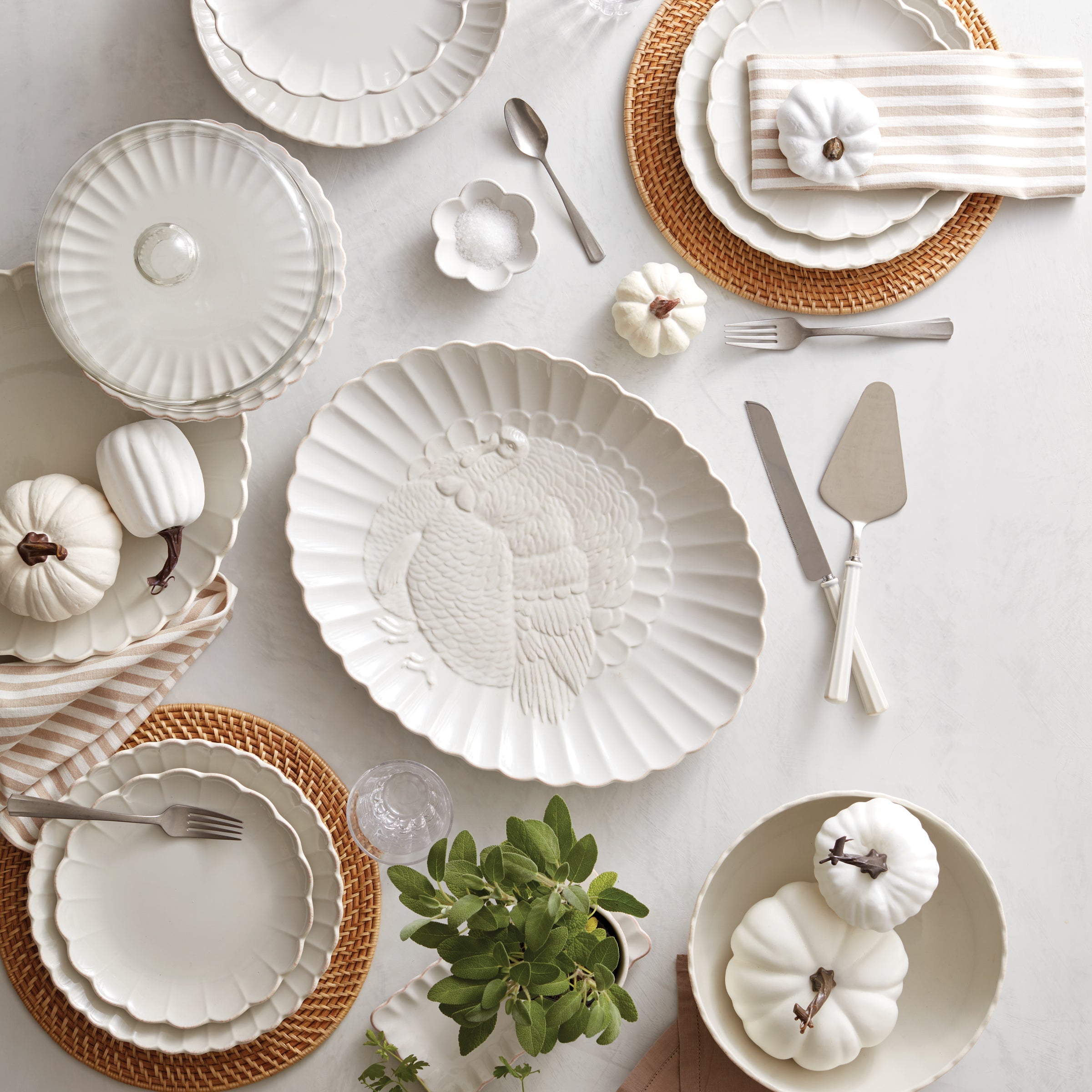 French Perle Scallop White Serving Bowl – Lenox Corporation