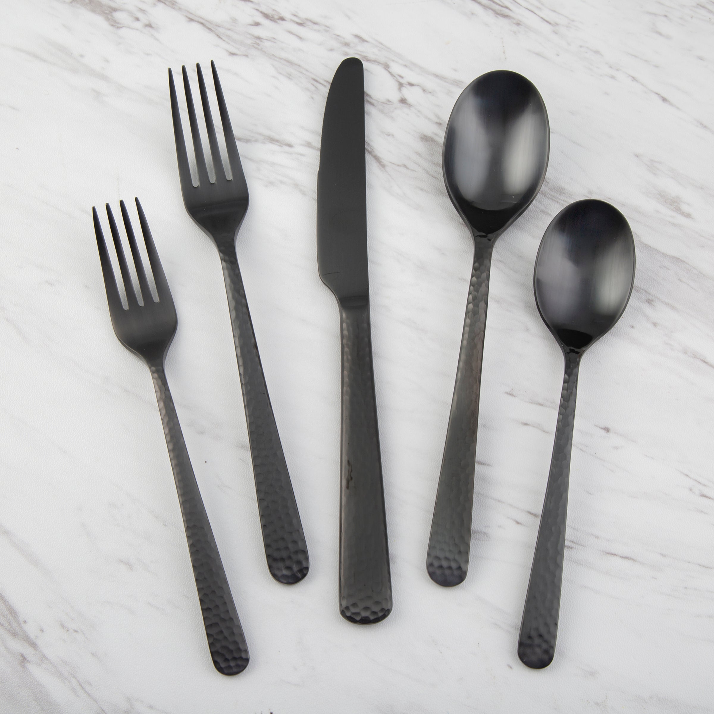 Cecil Black Satin Hammered 20-Piece Flatware Set – Lenox Corporation