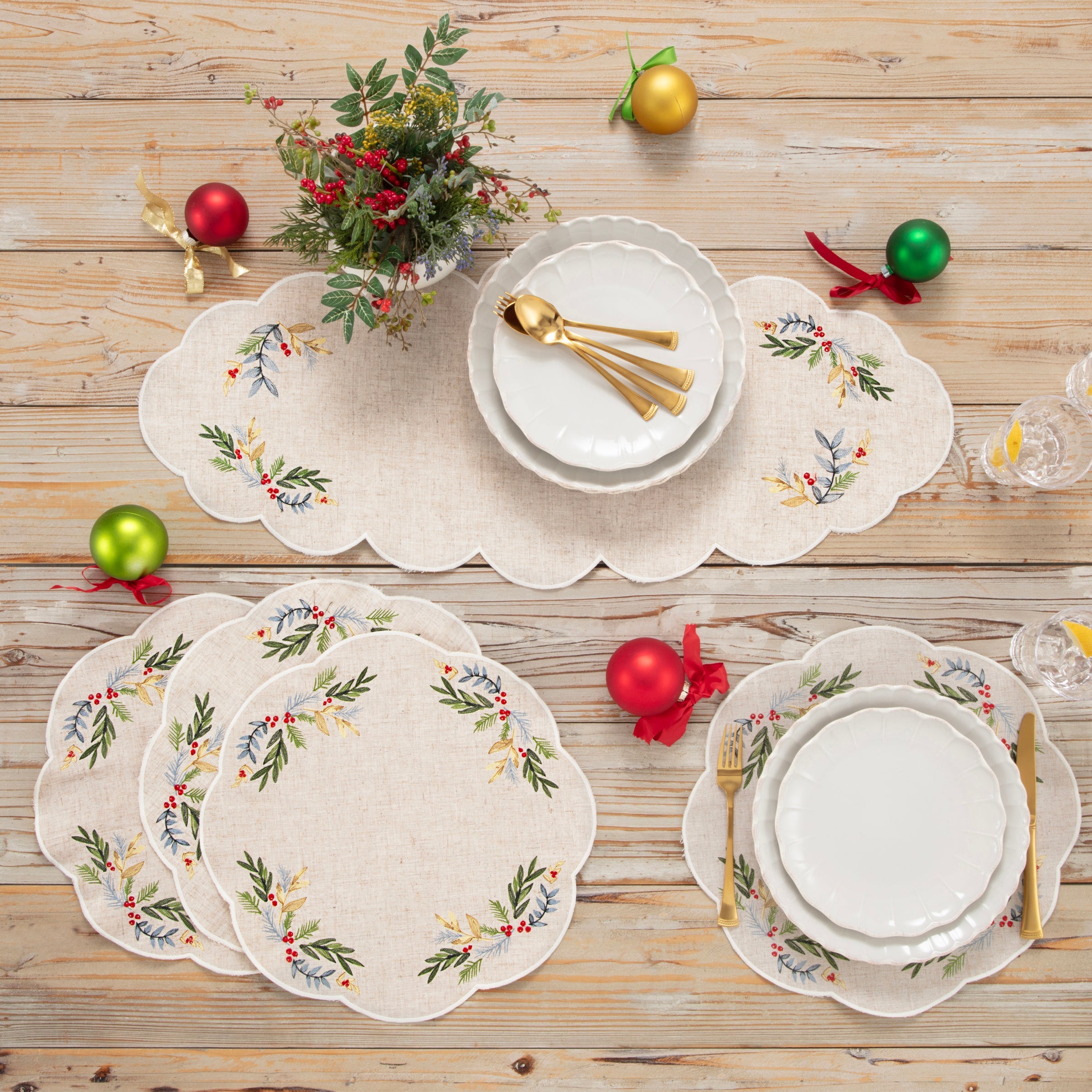 French Perle Holly Embroidered Placemats - Set Of 4 – Lenox