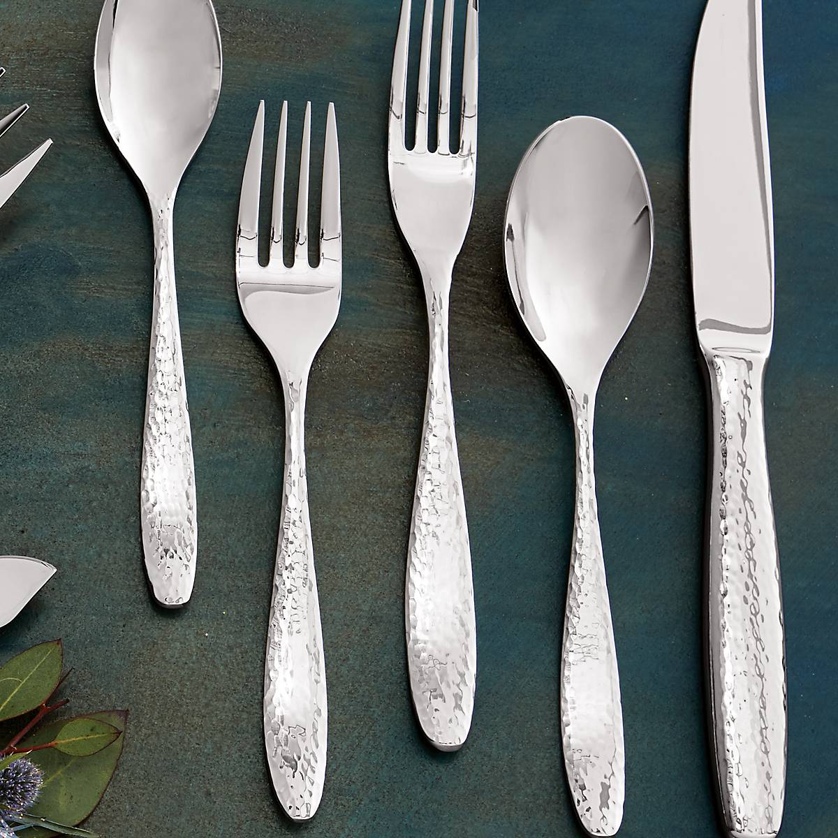 Palmer 65-Piece Flatware Set – Lenox Corporation