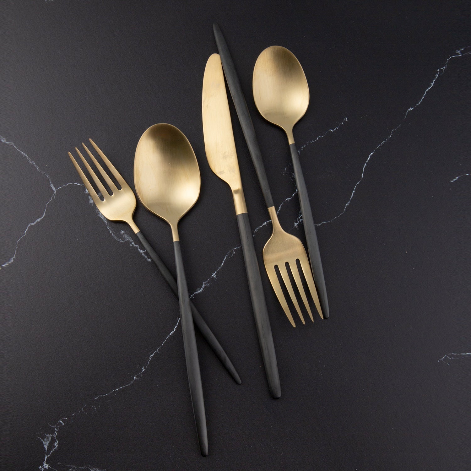 Gaze Black Champagne Satin 20-Piece Flatware Set – Lenox Corporation