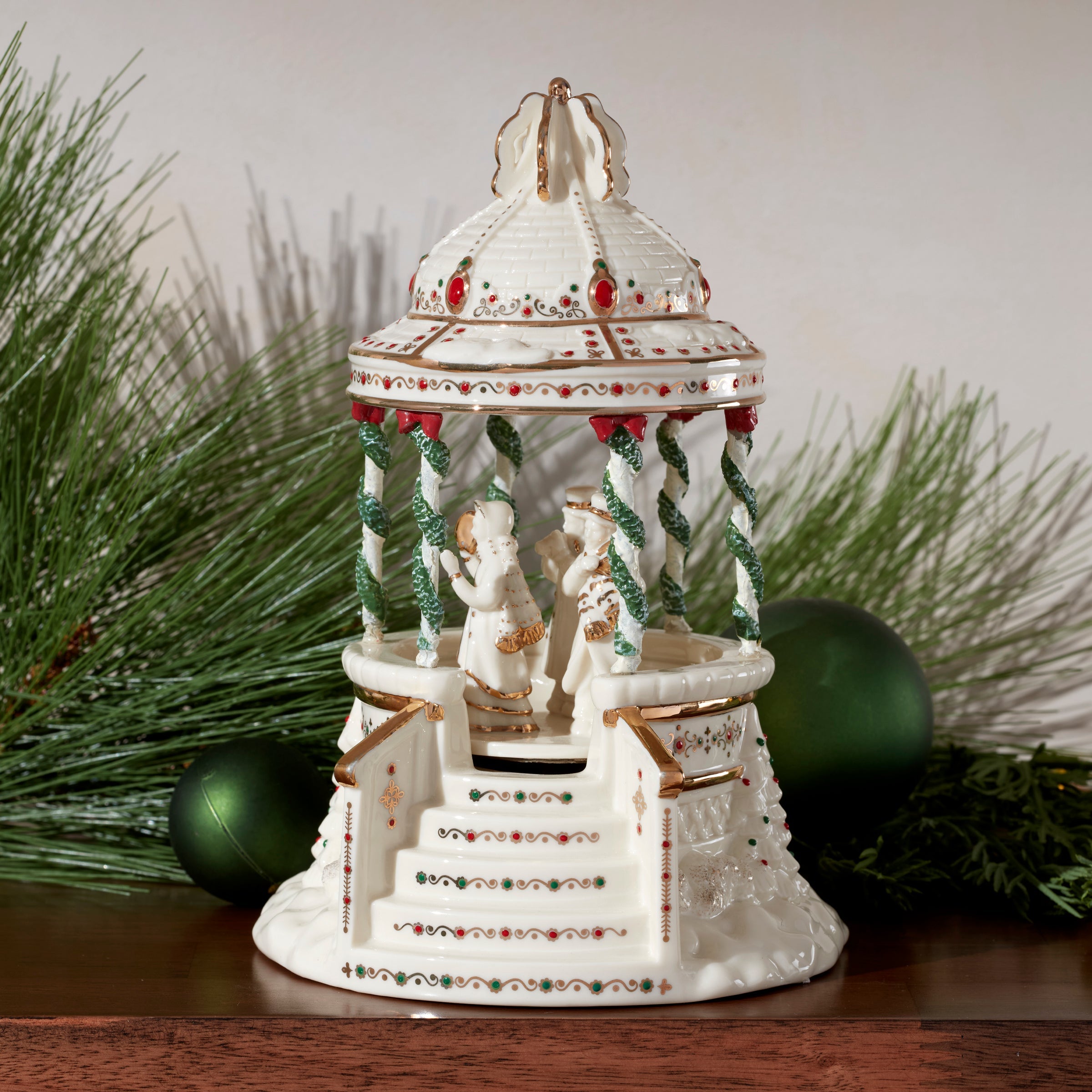 Mistletoe Park Musical Gazebo Bandstand Figurine – Lenox Corporation