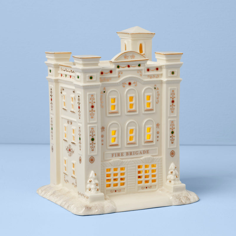 Mistletoe Park Fire House Lit Figurine