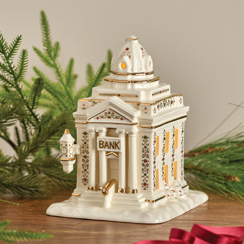 Mistletoe Park Bank Lit Figurine