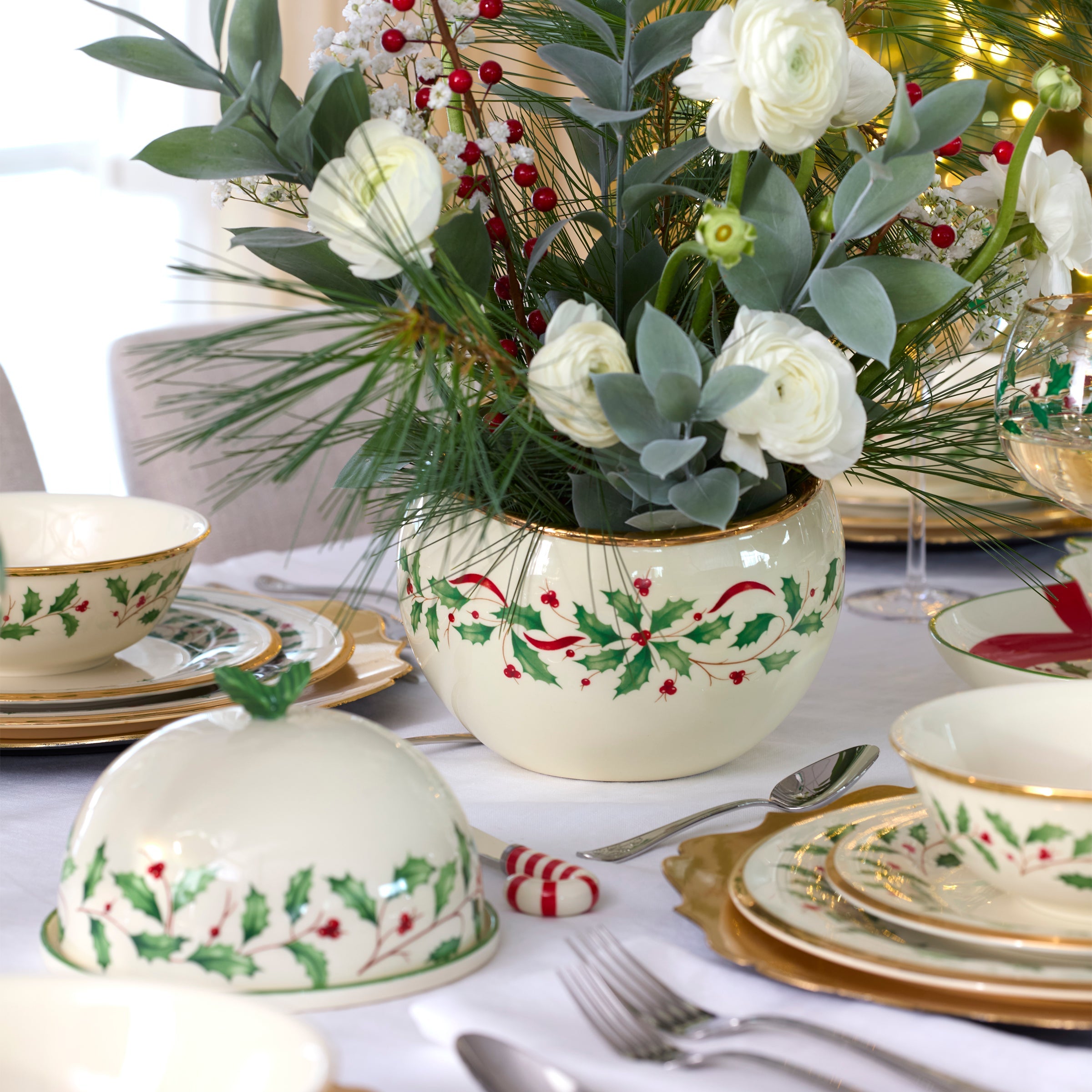 Holiday Ornament Cookie Jar – Lenox Corporation
