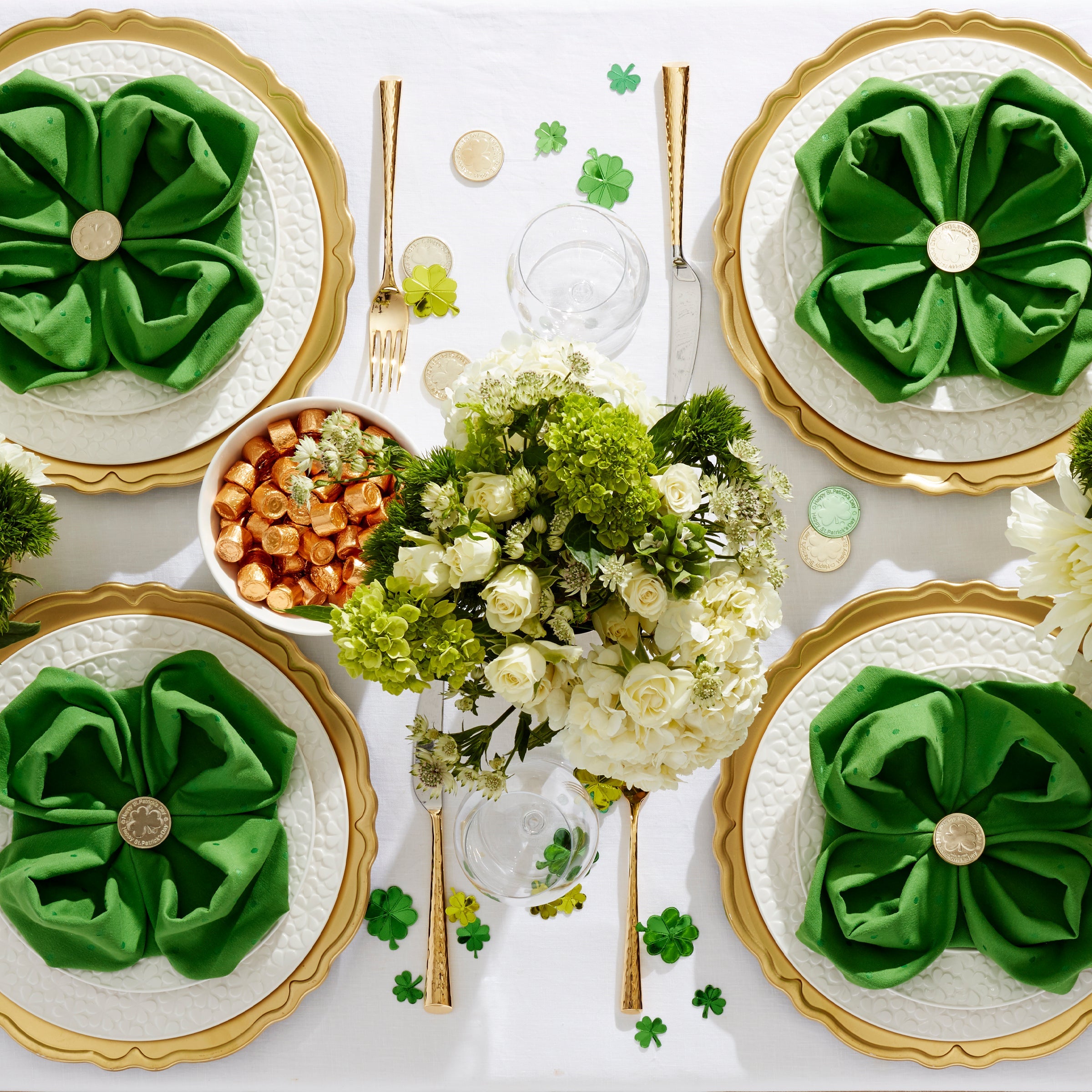 Blossom Lane Accent Plates, Set of 4 – Lenox Corporation