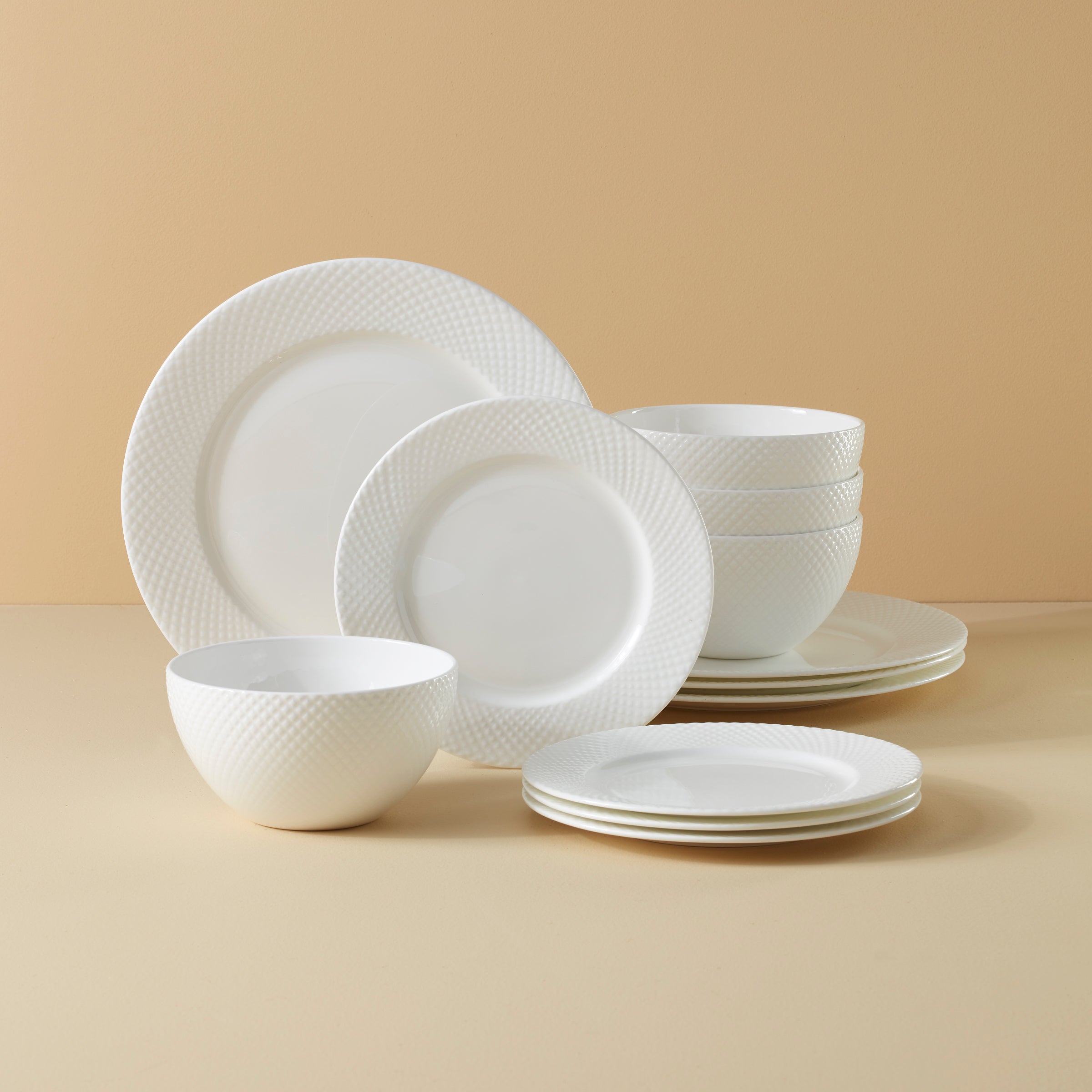 　Bone China Woodbury 12-Piece Dinnerware Set – Lenox Corporation