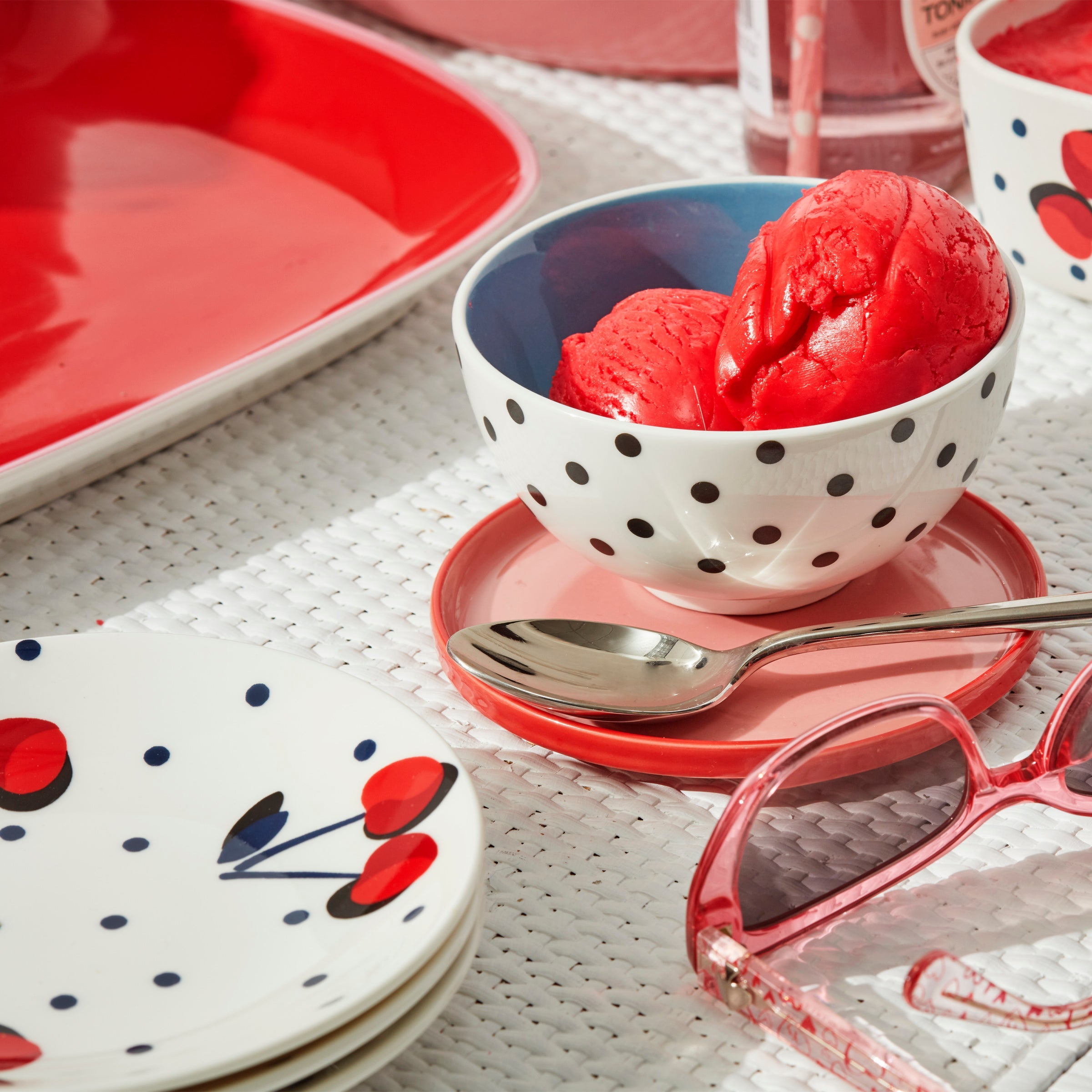 On The Spot 8-Piece Mini Nesting Set – Lenox Corporation