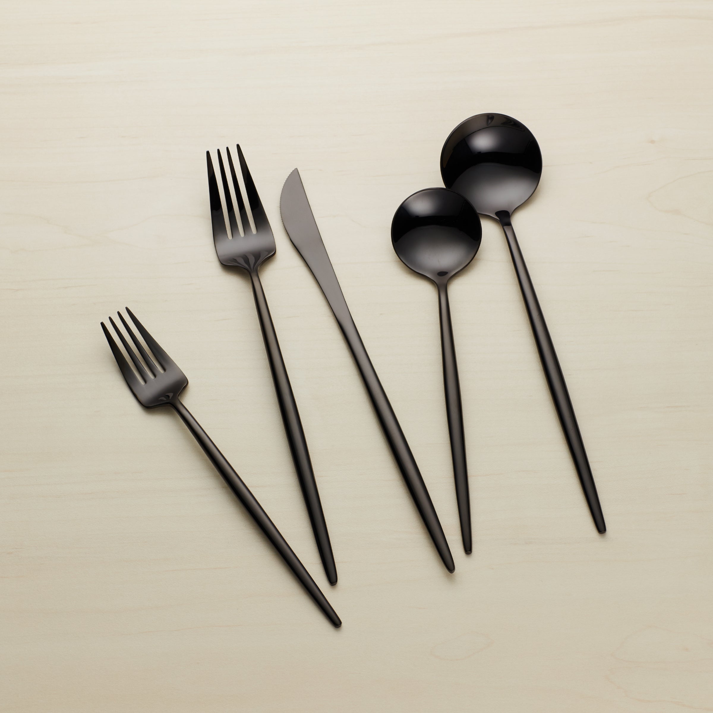 Zephyr Black Mirror 45-Piece Flatware Set – Lenox Corporation