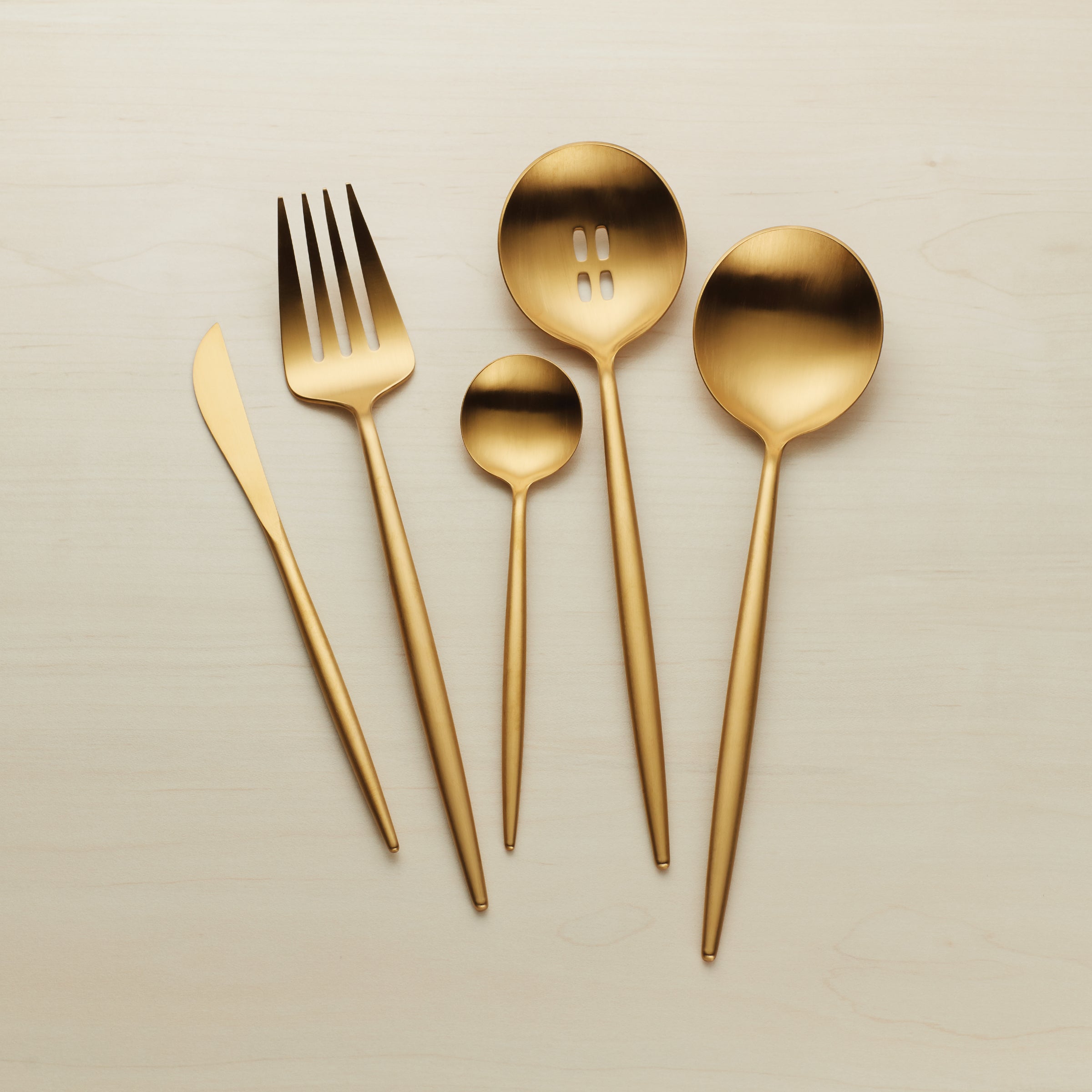 Zephyr Gold Satin 45-Piece Flatware Set – Lenox Corporation
