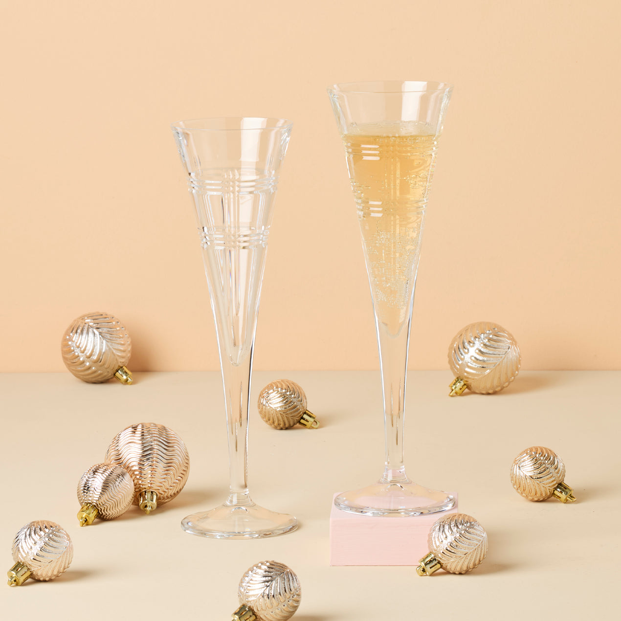 Hudson Toasting Flutes - Set Of 2 – Lenox Corporation