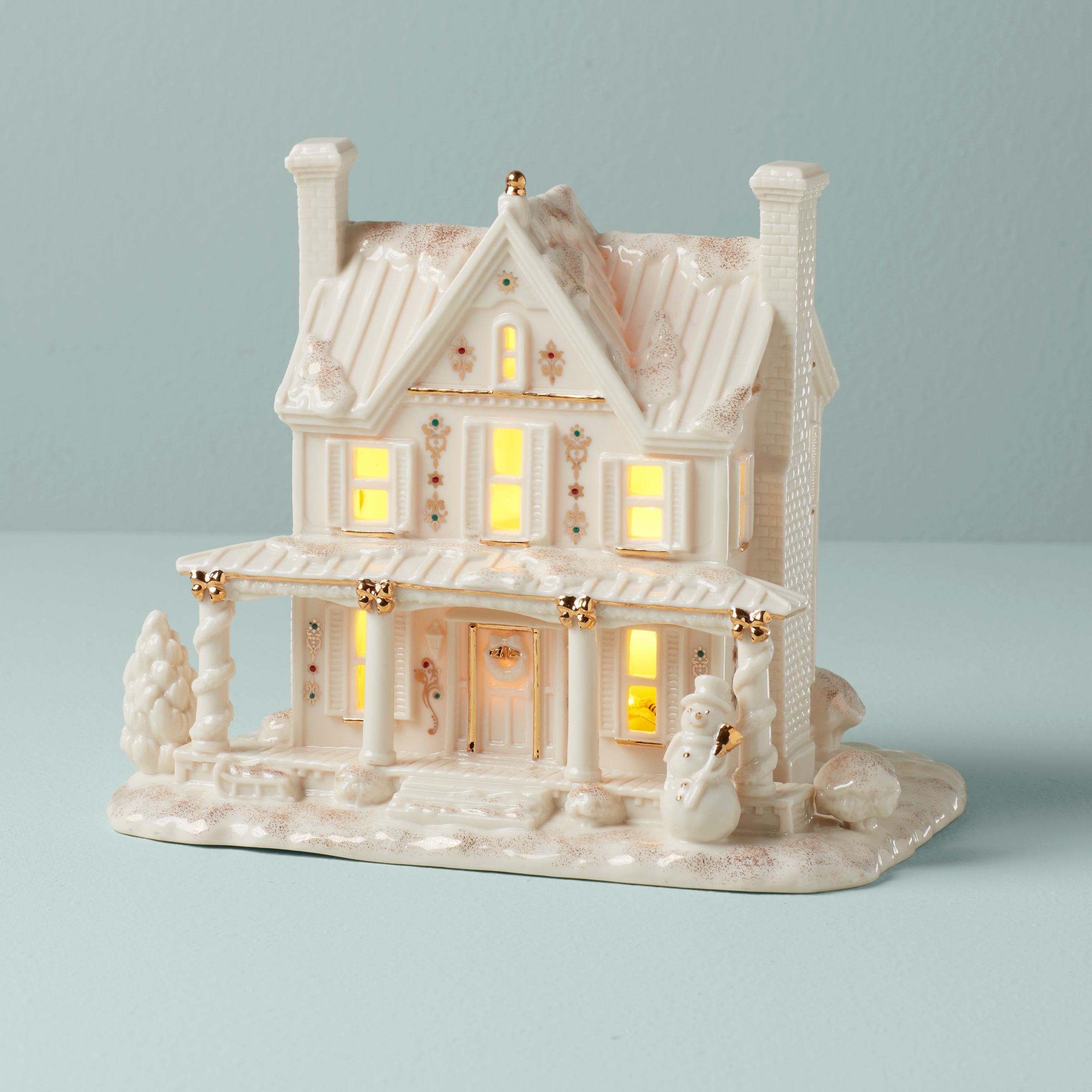 Mistletoe Park Lit Farmhouse Figurine – Lenox Corporation
