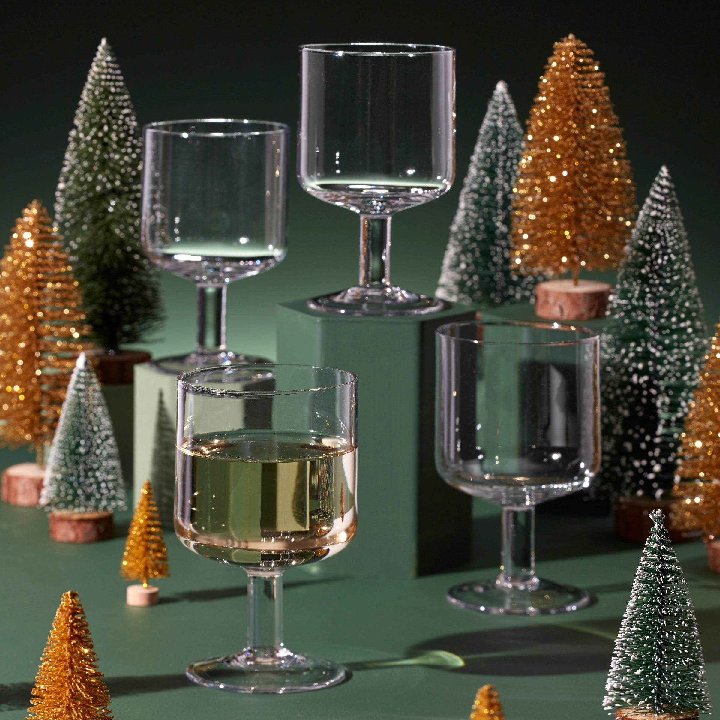 Tuscany Classics Stackable Wine Glasses, Set of 4 – Lenox Corporation