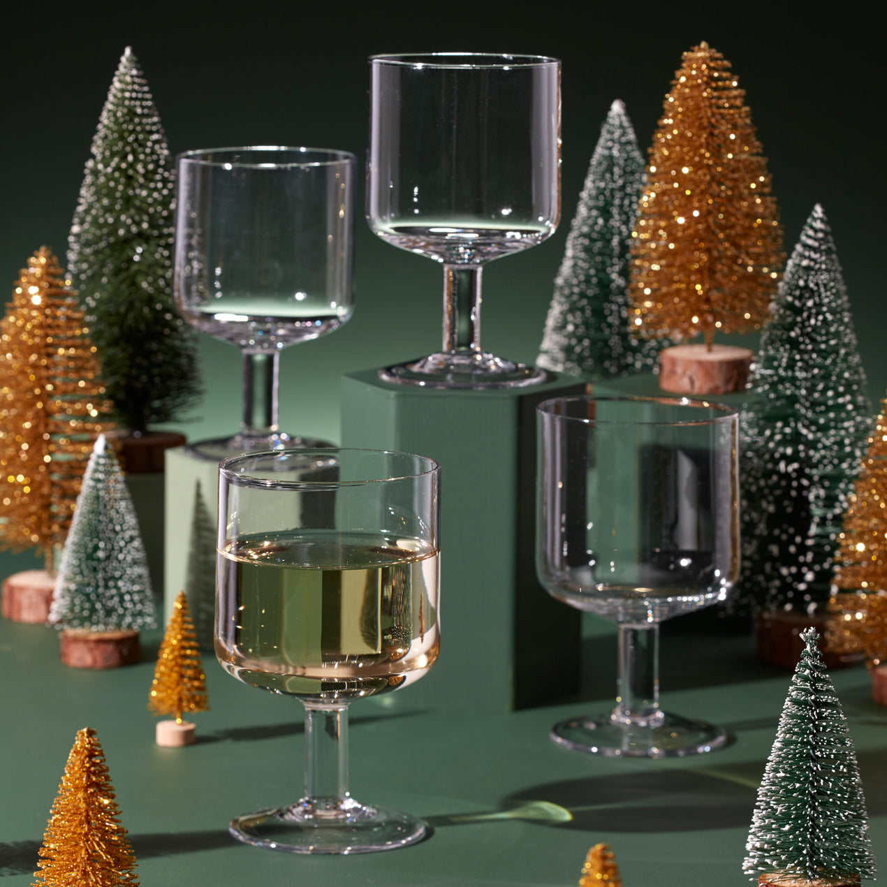Christmas Tree Set of 4 Wine Glasses