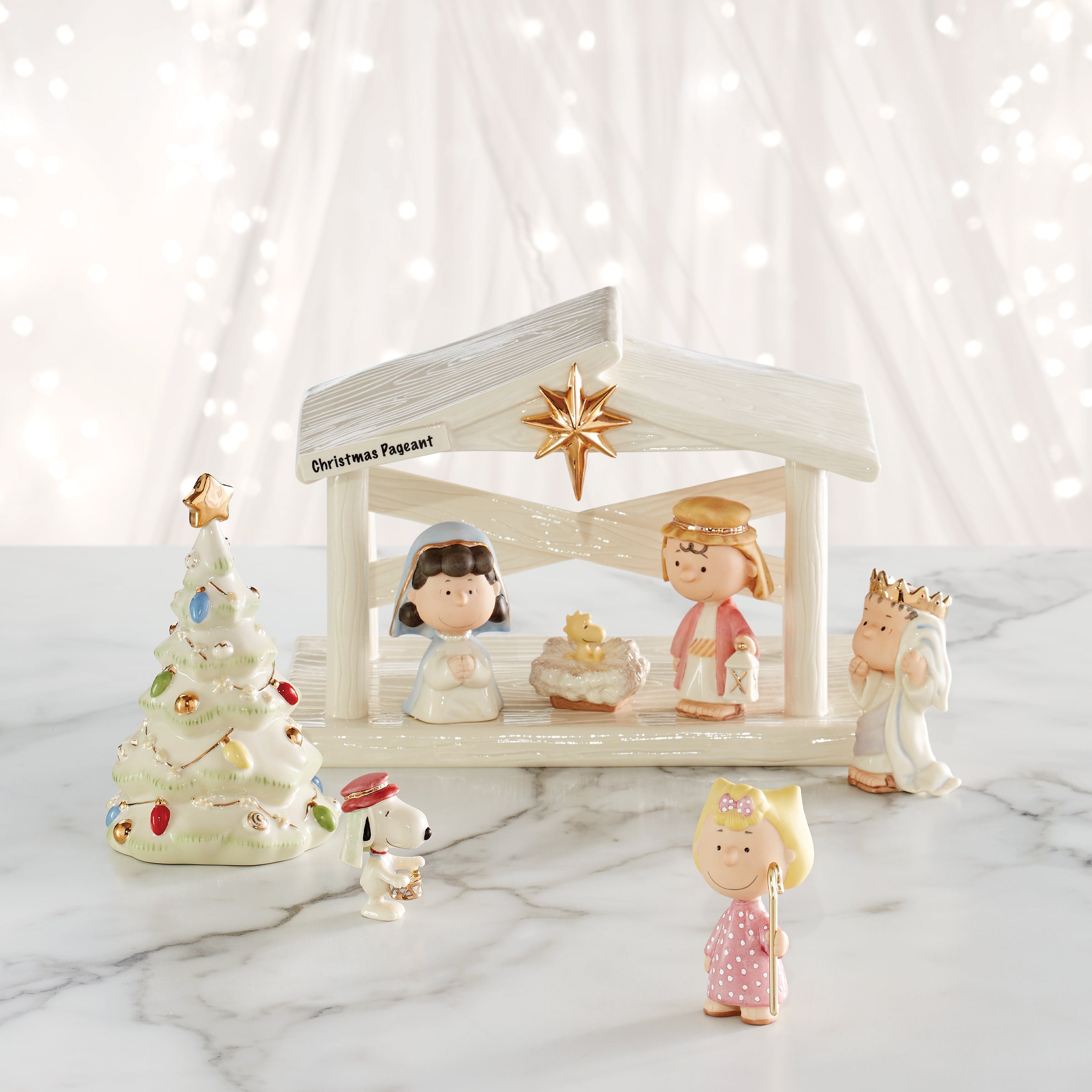 LENOX ピーナッツ　スヌーピークリスマス・ページェントの置物 7点 Peanuts 7-Piece Christmas Pageant Figurines – Lenox Corporation