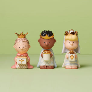 Holiday & Christmas Figurines