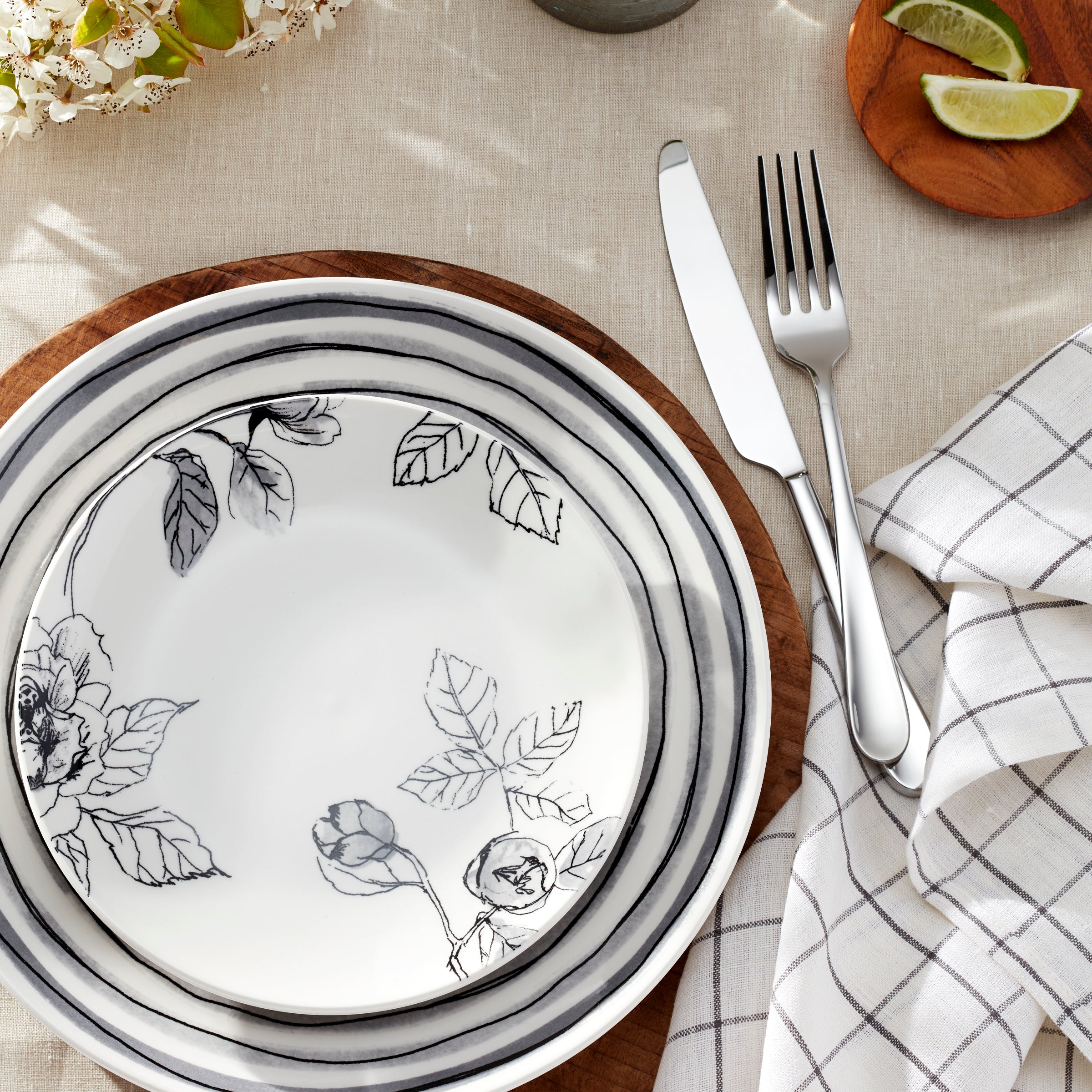 IDÉE セラミックリーフレットプレート Sketchbook 12-Piece Dinnerware Set – Lenox Corporation