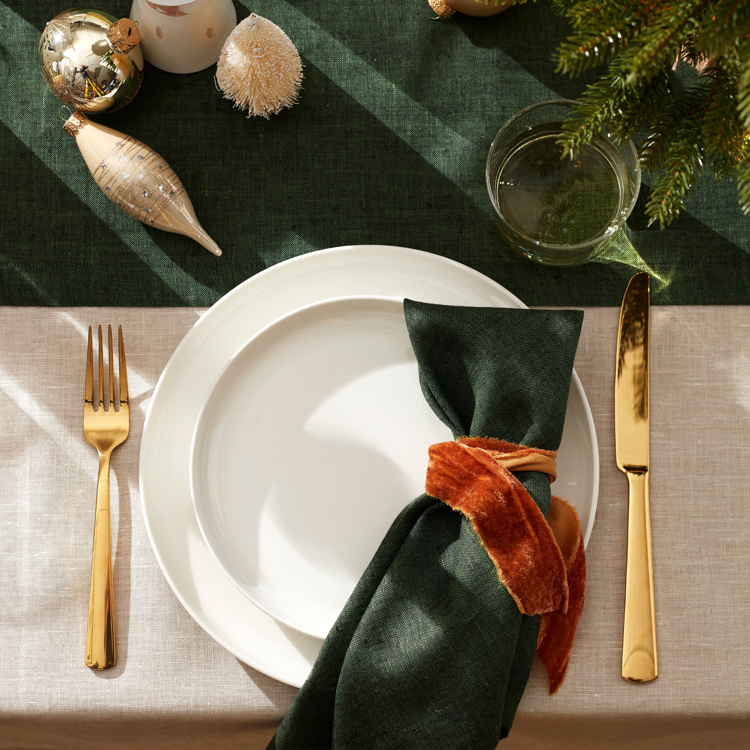 24 Seven White 24-Piece Dinnerware Set – Lenox Corporation