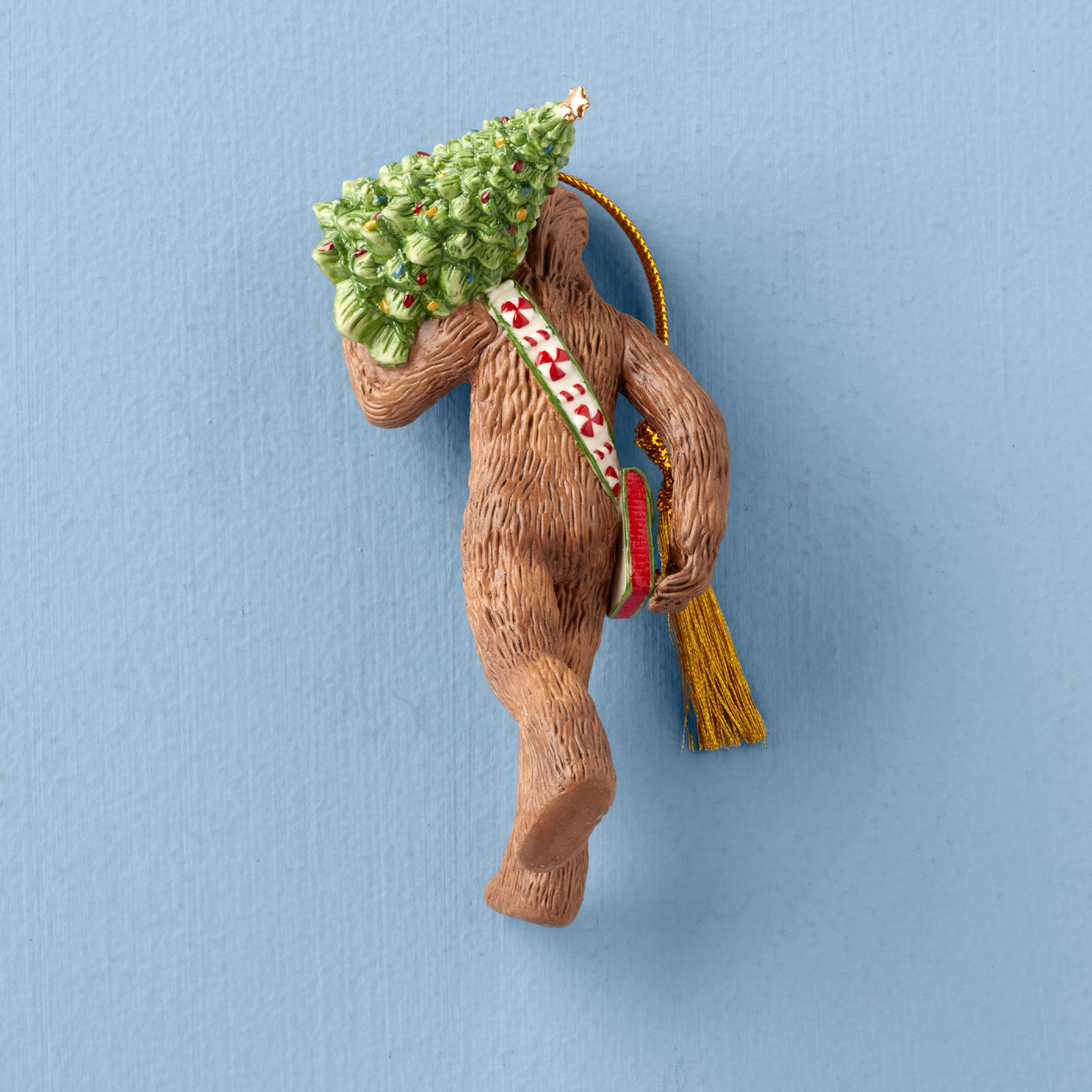 Chewbacca With Christmas Tree Ornament
