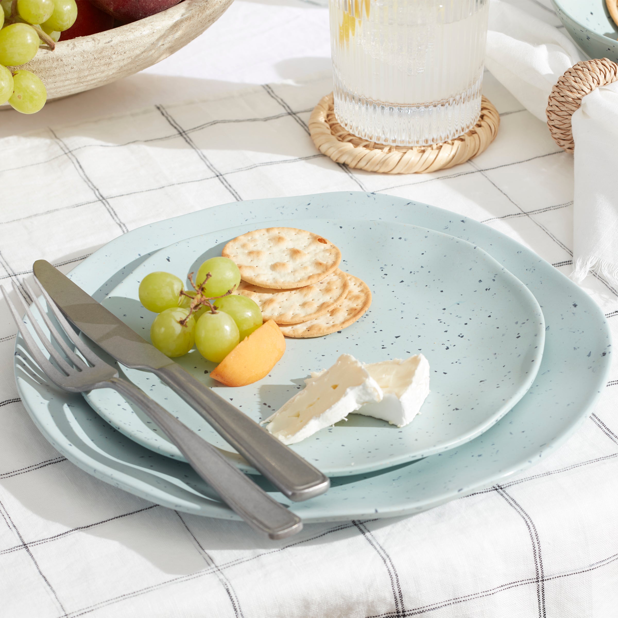 ピオフィ　ランチョン　ニコラ　セット Terrazzo Melamine Mint 12-Piece Dinnerware Set – Lenox Corporation