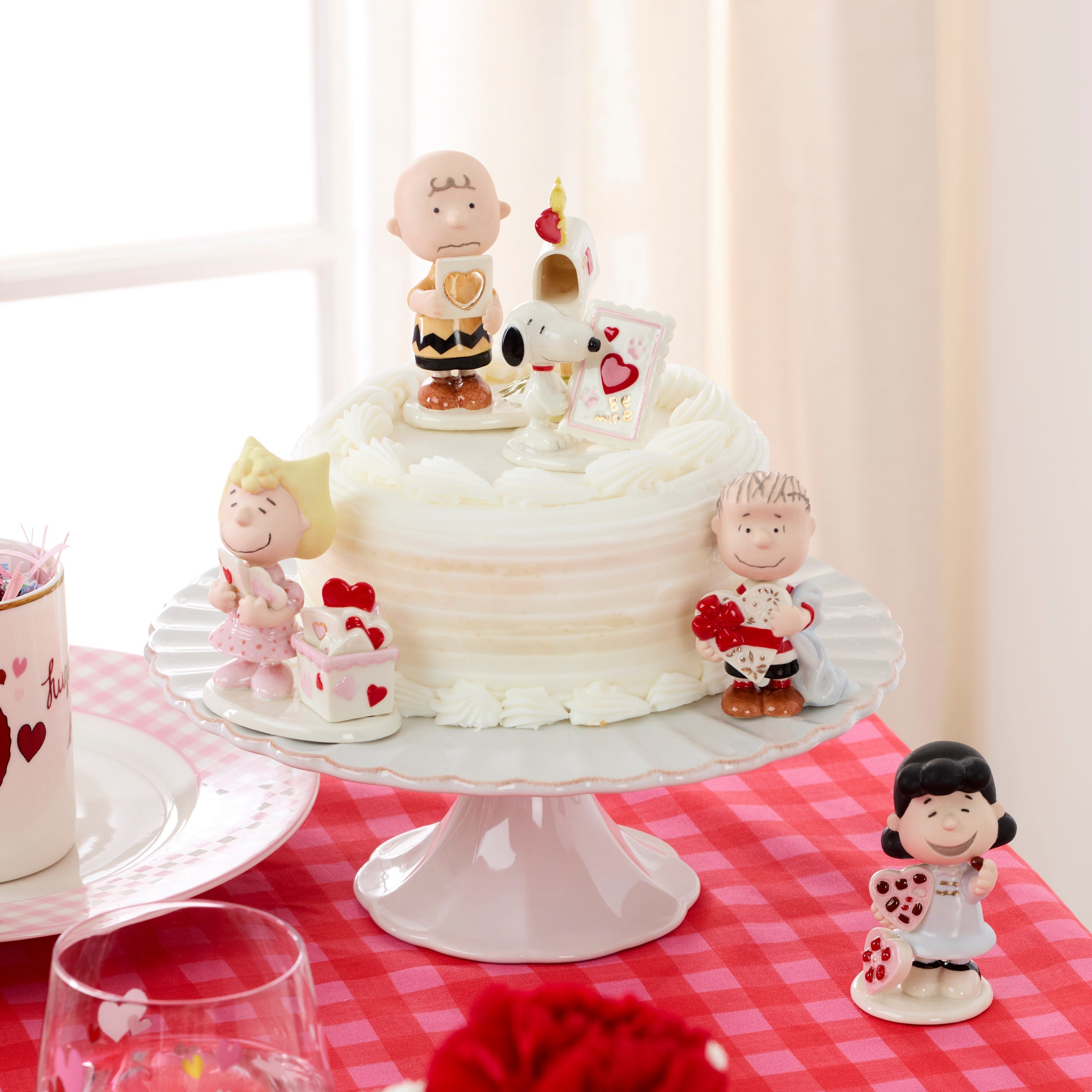 Peanuts 5-Piece Valentine's Figurine Set – Lenox Corporation